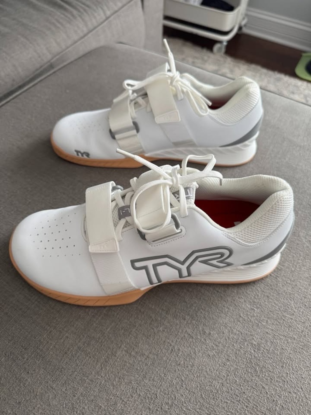 TYR L-1 Weightlifting Shoes – Men’s 11 / Women’s 12.5